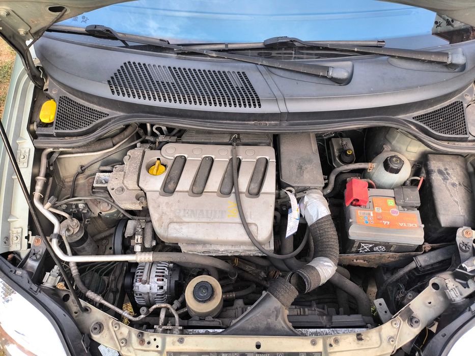 Рено Сценик  1.6 бензол