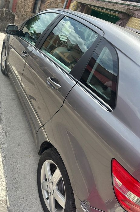 Vand Mercedes-clasa B180 2011, cutie automata,  90300km  reali.
