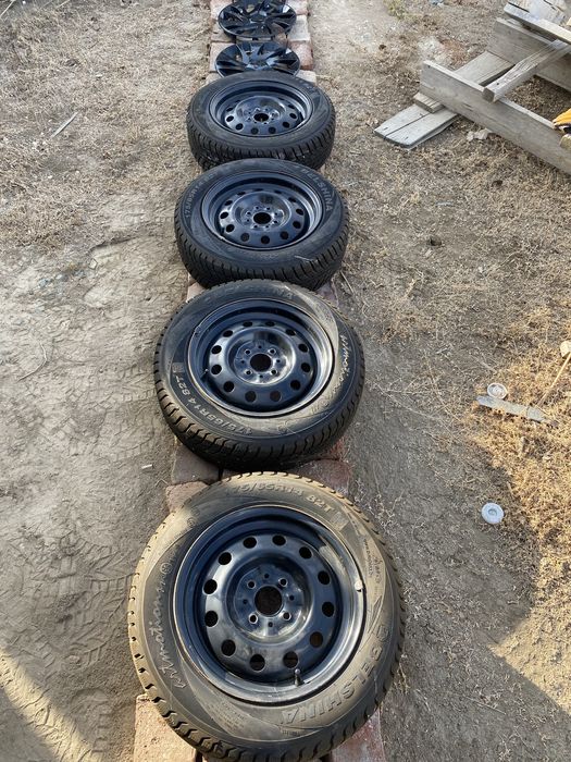 Колесо с диском липучка с калпаком.