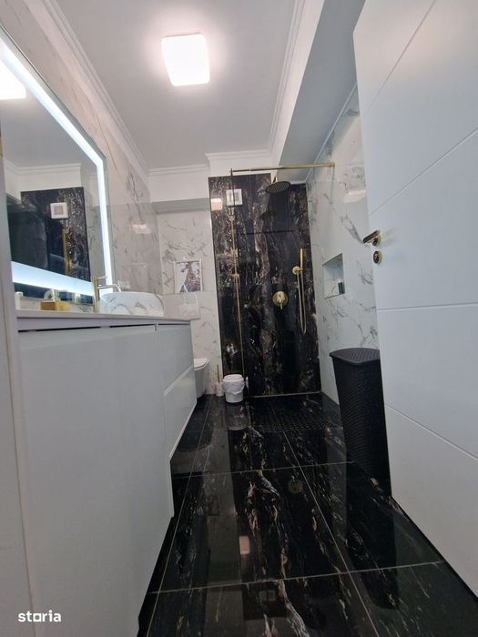 Sabrosso (IC Bratianu)- 3 camere mobilat-utilat modern-800euro/luna