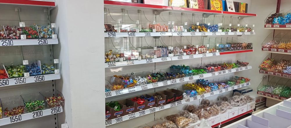 Продам металлические стеллажи