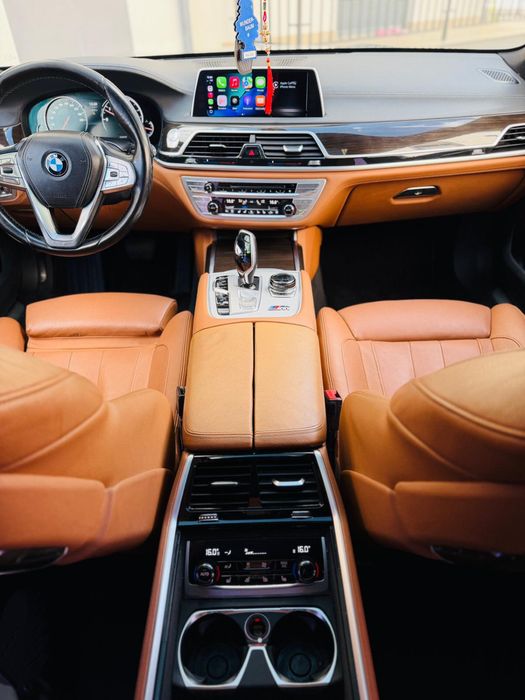 BMW 7 Series 2018 — imagine 4
