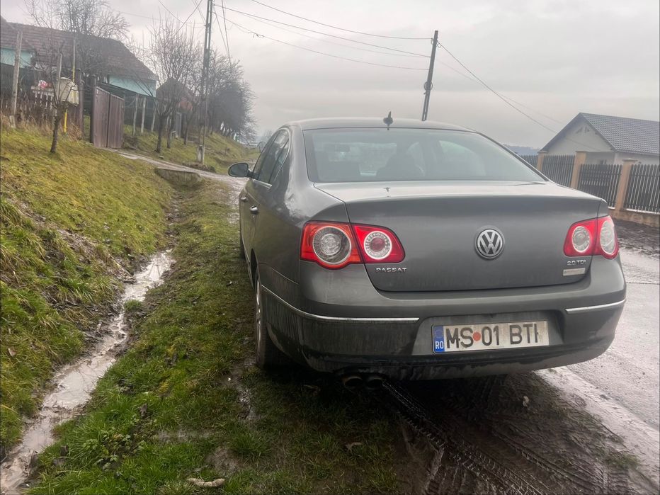 Vând wv passat b6