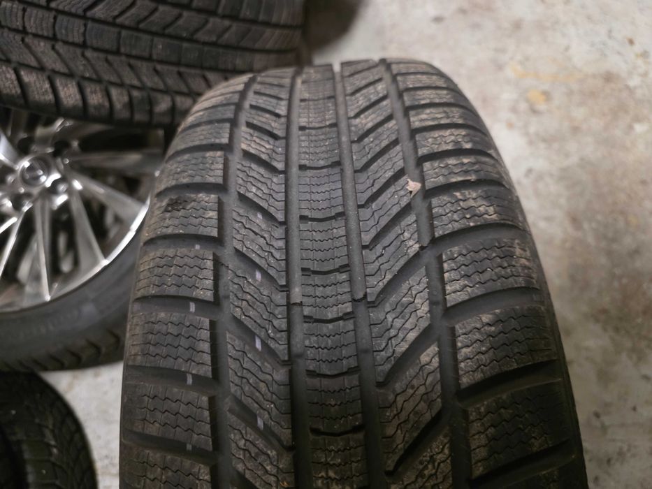 18 цола Оритинални Джанти лексус/Lexus ES VII XZ10 2019 с гуми 235/45R18 Continental Зимни