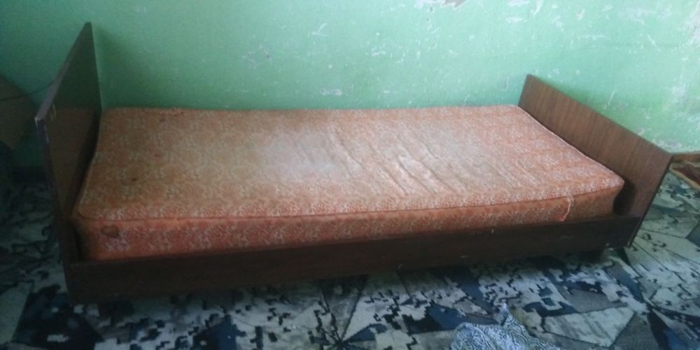 Продаётся кроват