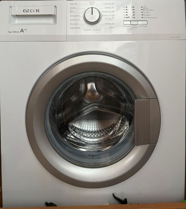 Mașina de spălat Arctic