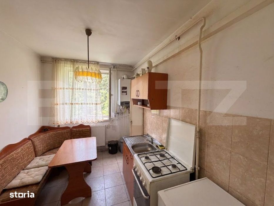 Apartament 4 camere, 75,5 mp, decomandat, zona Baba Novac — fotografia 3