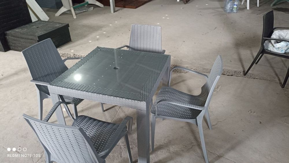 Plas mas stol stul ot 350000