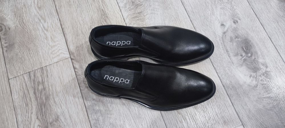 Продам кожаные туфли новые срочно