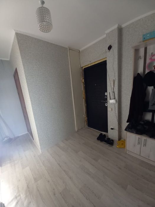 3х комн кв, адрес 7 37 (5этаж)