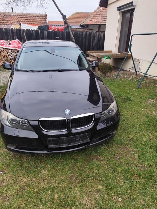 BMW e90 an 2008.