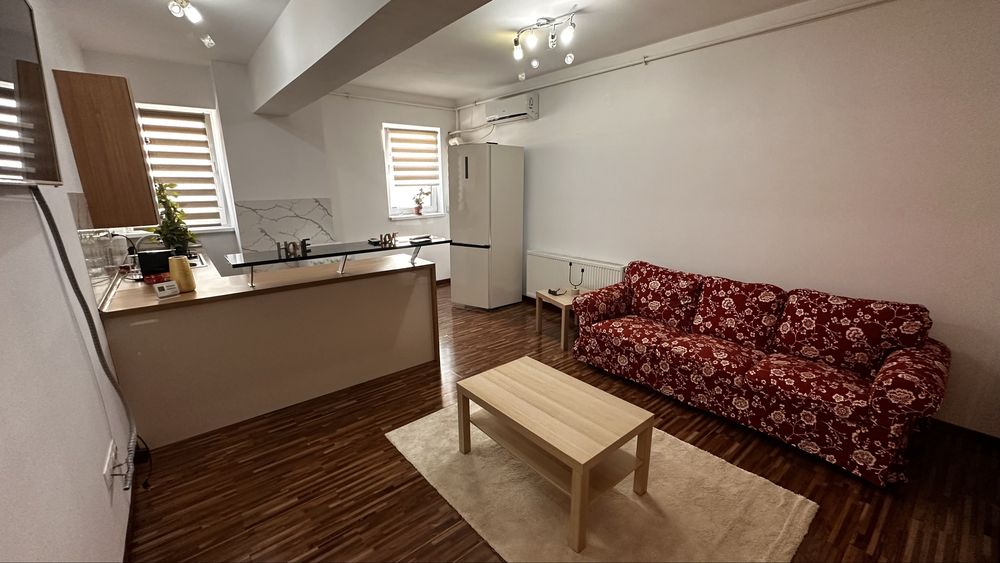 Apartament 3 camere inchiriere