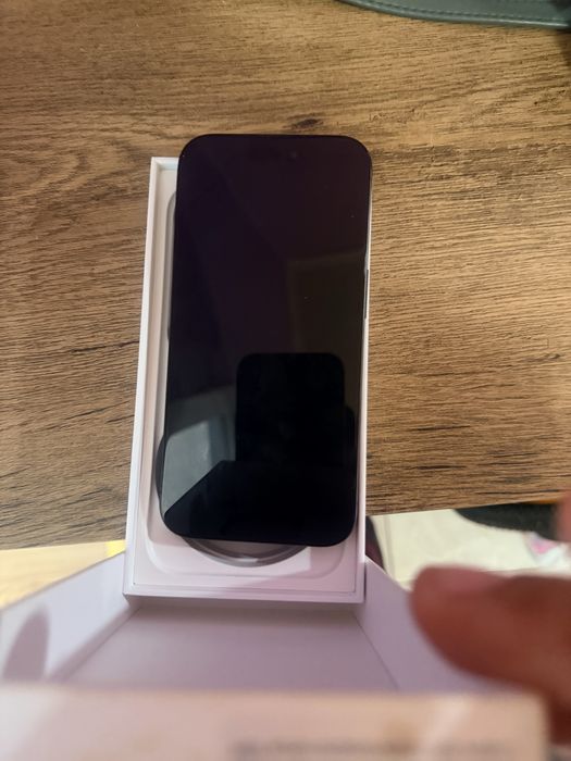 iPhone 15 pro.