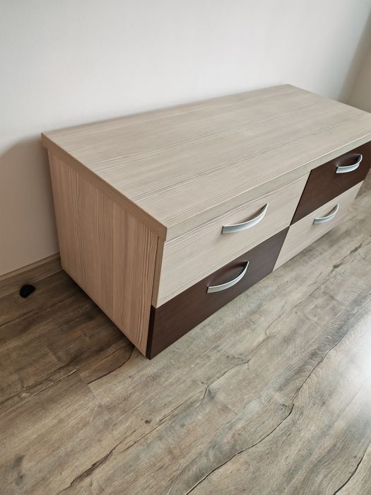 Comoda 120 x 52 x 50