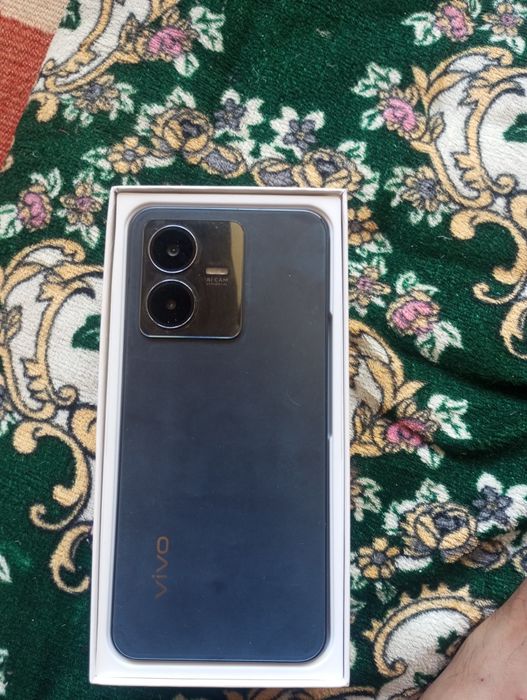 Vivo y22 telefon
