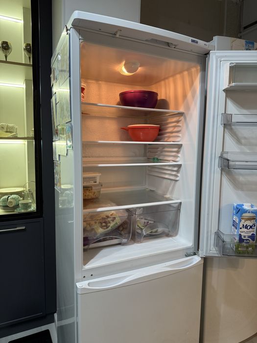 Холодильник с морозильником Атлант