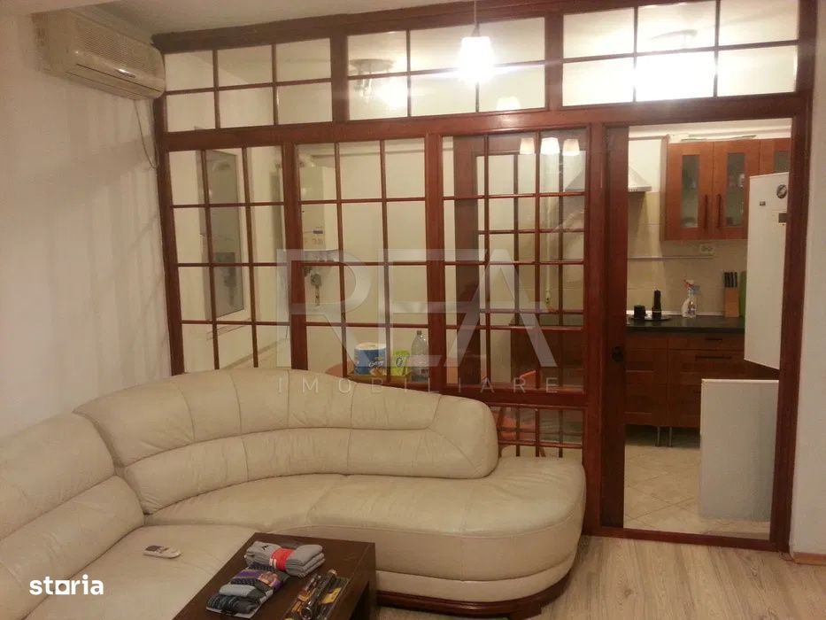 2 camere, Vatra Luminoasa, decomandat, etaj 1, an 2008