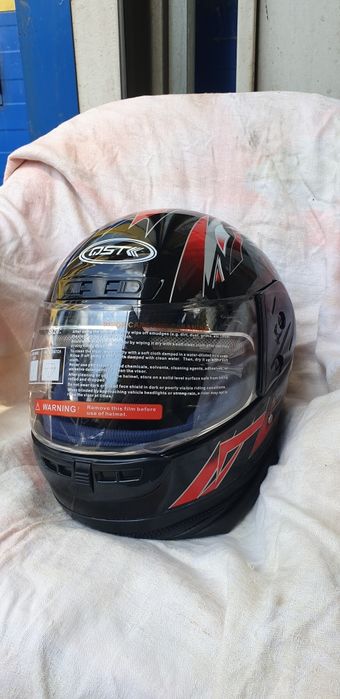 Шлем каски для скутеров и мототехники