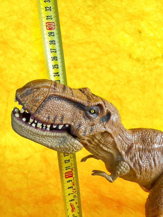 Figurina T -Rex Jurasic World