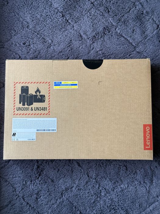 lenovo ideapad slim 3 15 IRH8 procesor I7 16 gb /1TB SSD SIGILAT