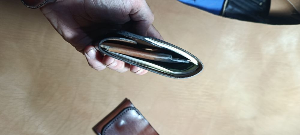 Кожаное портмоне в стиле Американка