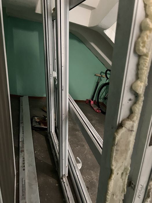 Окна рамы REHAU бу