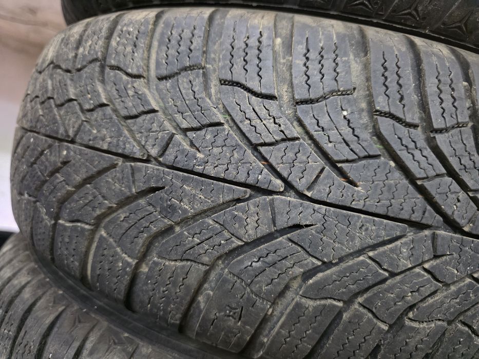 4бр Зимни гуми 185 60 15 - Kumho- DOT 2024