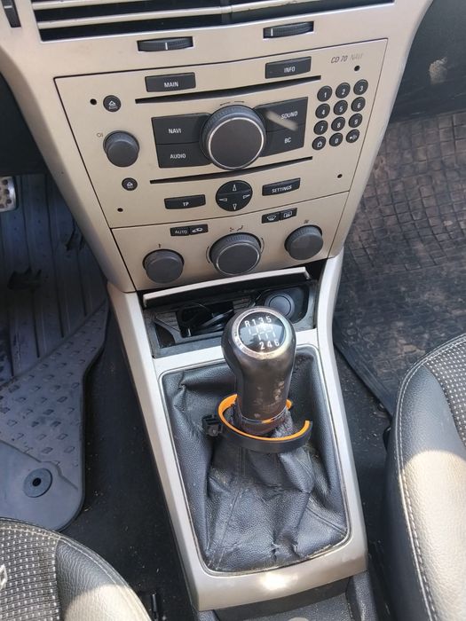 Opel Astra  1.7  și 6 trepte