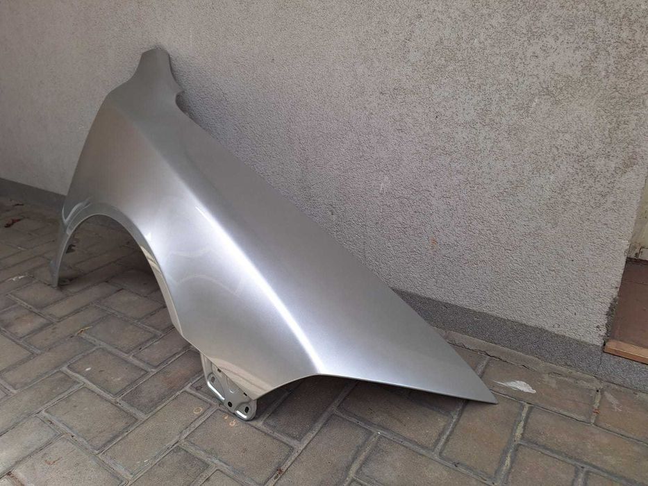 Aripa Fata Dreapta Skoda Octavia 2 II 2004-2008 Vopsita Gri