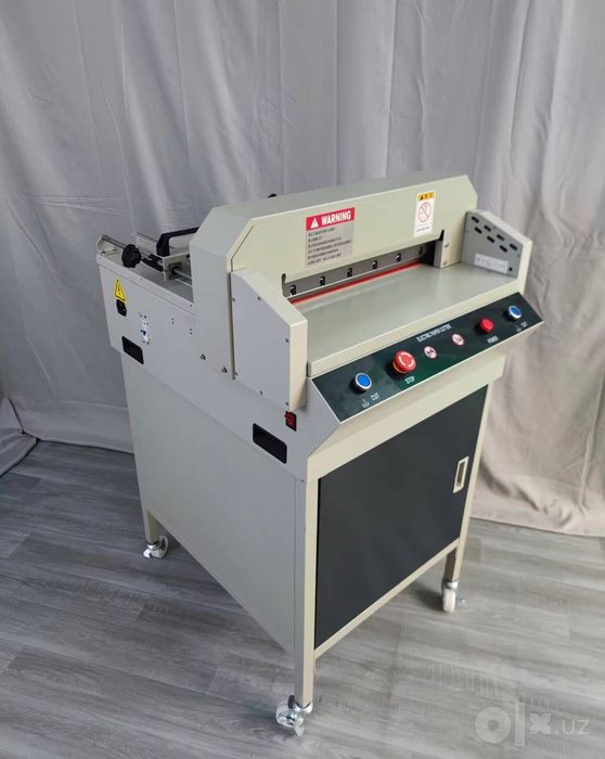Резак  для бумаги  450, 460, 490/  520 / 680 /720 термоклей Front c20