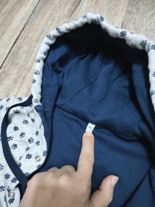 Продам детские комбинезоны