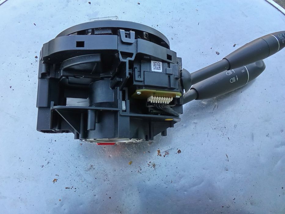 Лостчета за светлини , чистачки , автопилот Mercedes E CLASS