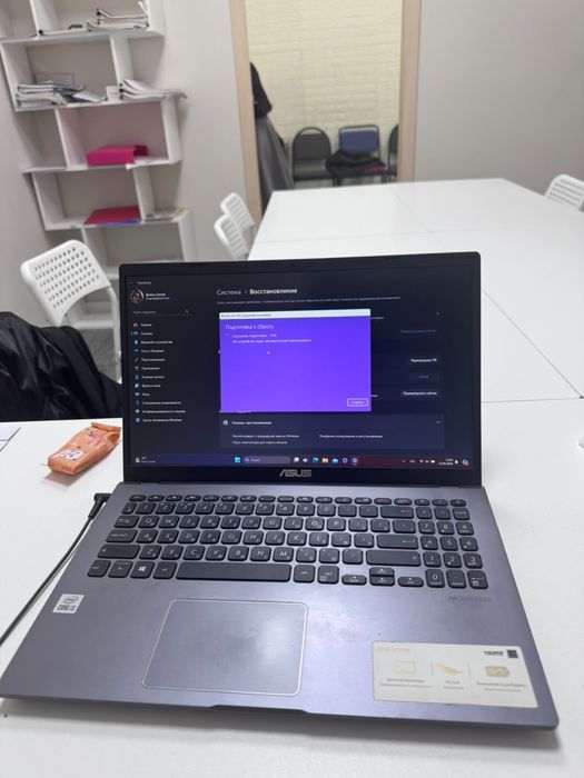 Ноутбук Asus полный комплект