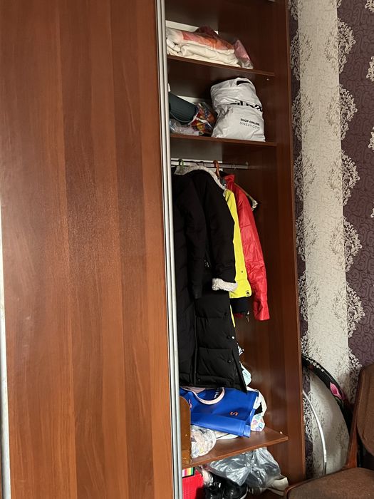 Продаю 2 шкафа купе