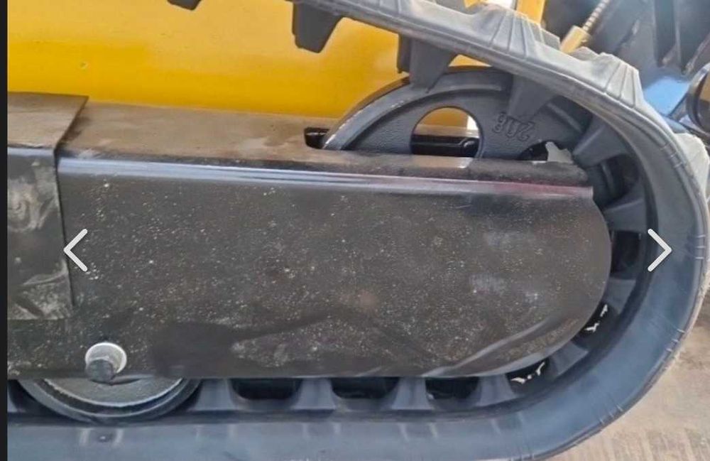 Mini Incarcator Frontal pe Senile