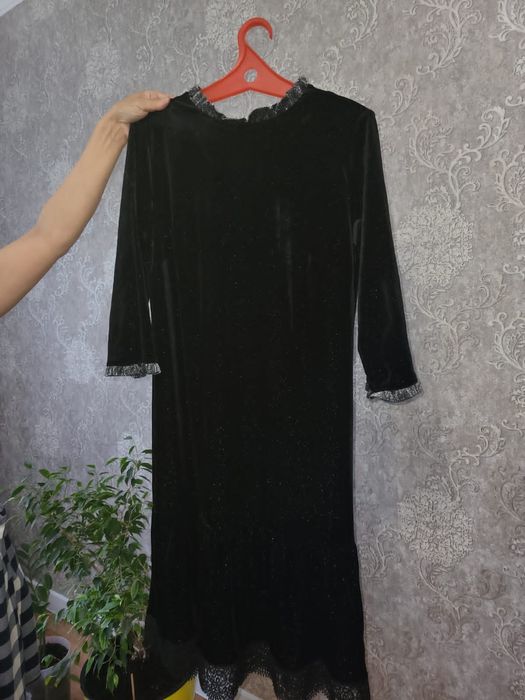 Продам красивые платья