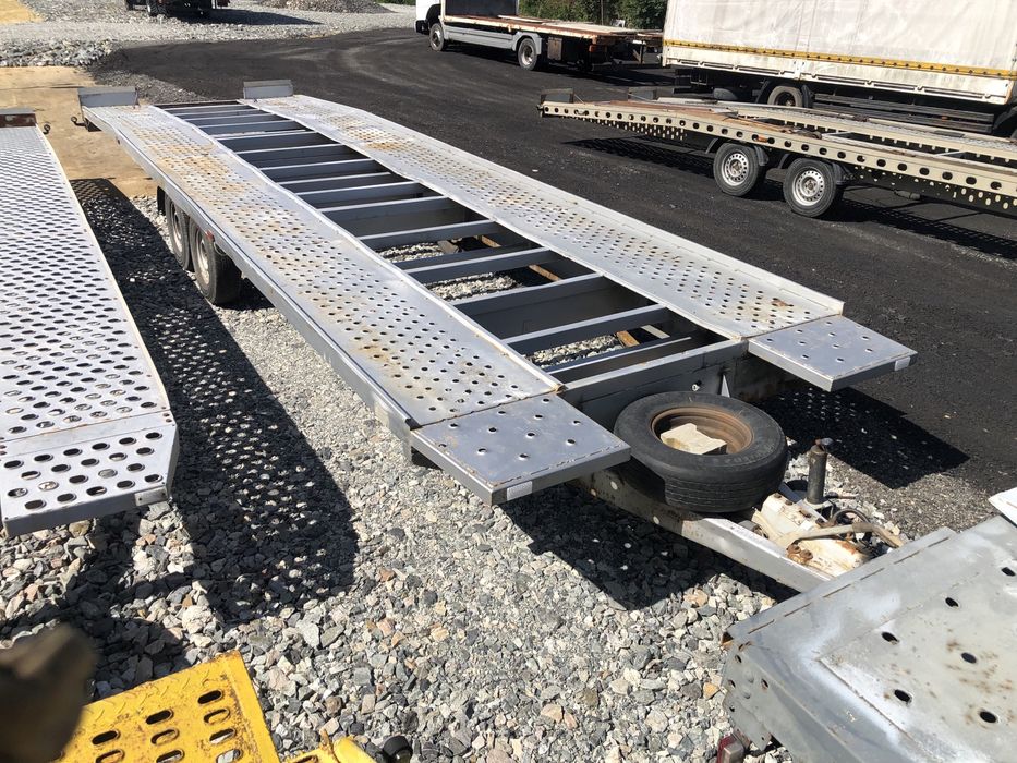 Remorca /platforma auto  dubla 3500kg /8,5m