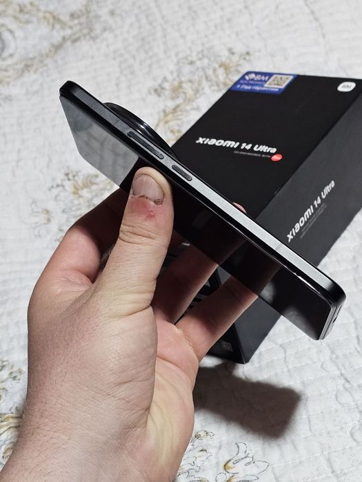 Xiaomi 14 ultra 16/512 global