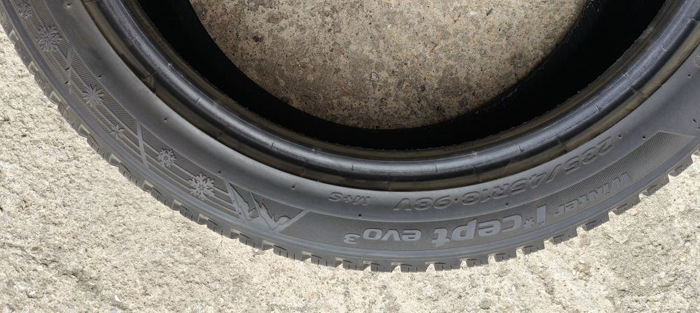 Anvelope iarnă Hankook Winter i*cept evo3 235/45 R18 98V DOT 2024