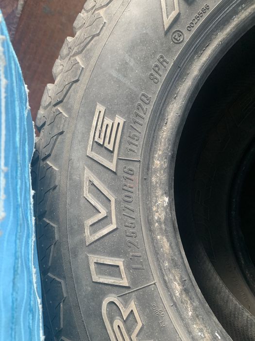 Шины A/T maxxis