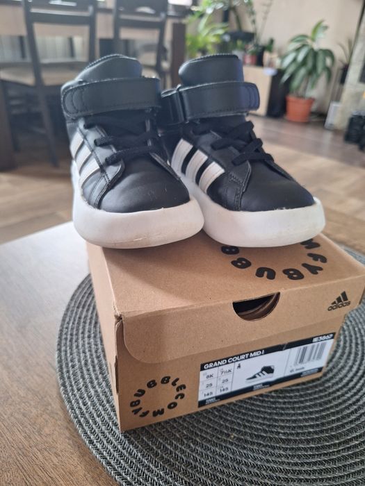Детски маратонки Adidas 25 номер