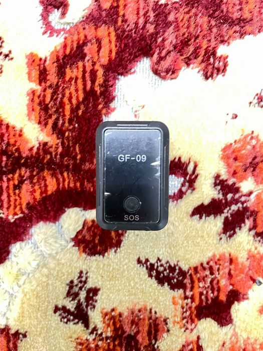 Tracker Gps cu cartela sim