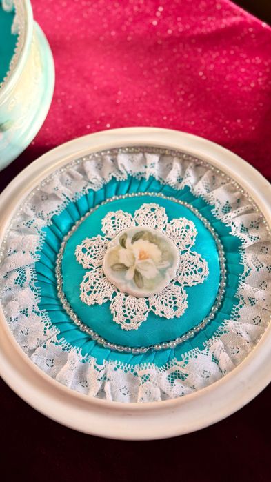 Коллекционная антикварная большая фарфоровая шкатулка Limoges Франция