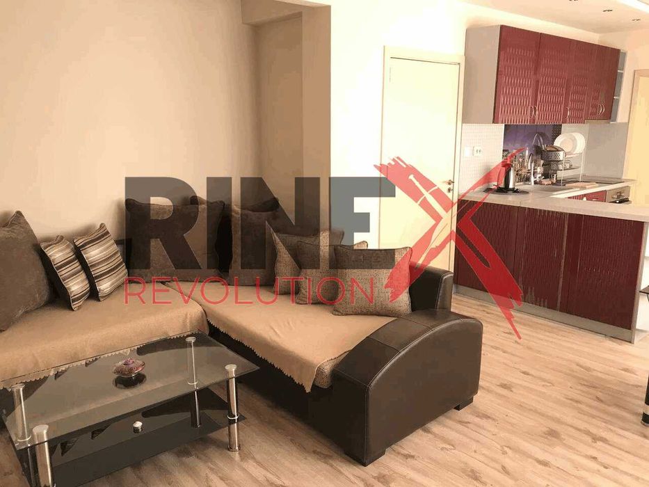 Дава се под наем Тристаен апартамент в Пловдив, Кършияка - 100 кв.м за 600 € - Снимка #1