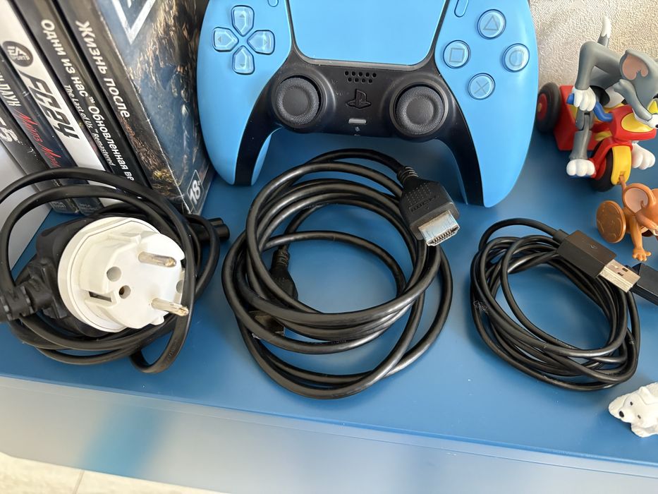 Продам Play Station 5