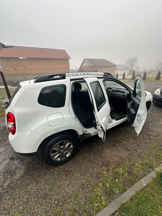 Dacia Duster 2015