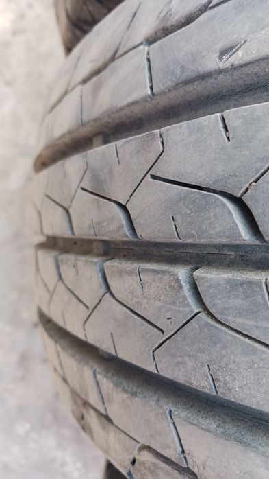 Букови гуми 215 65 16С