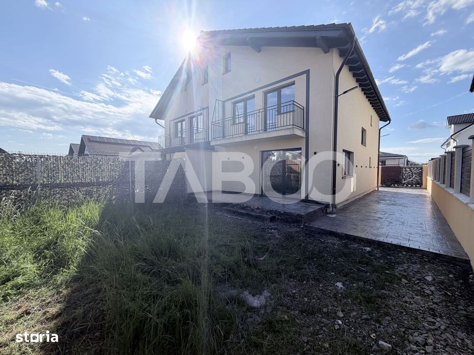 Duplex P+E+pod 4 camere curte amenajata gata de mutare Arhitectilor