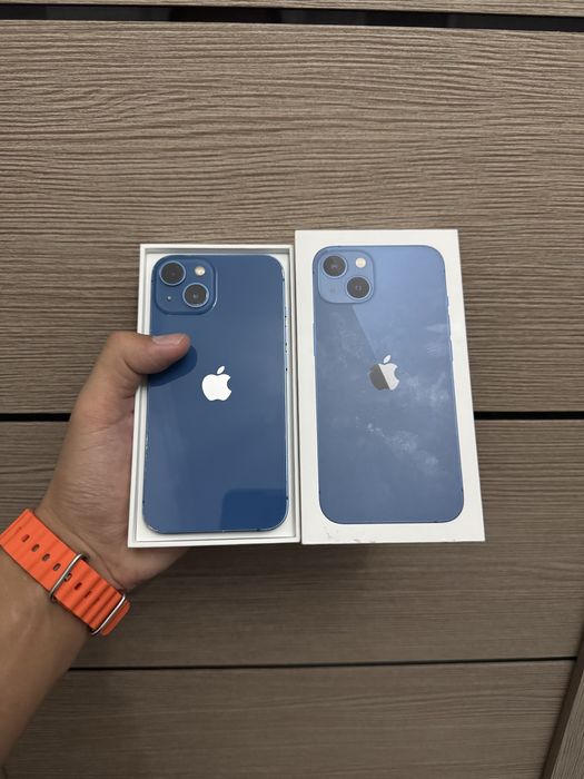 Айфон 13 в хорошем состоянии