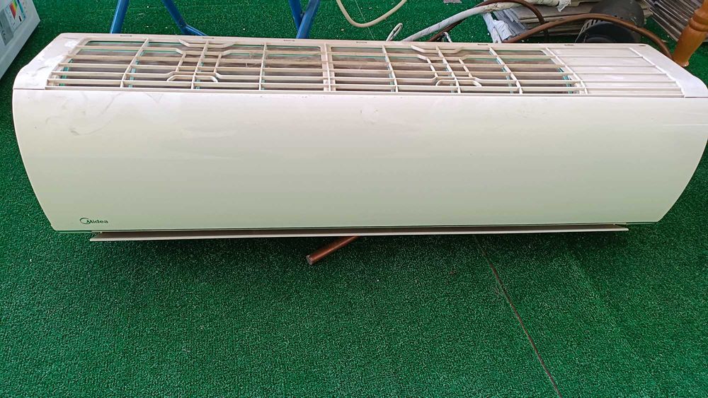 Продавам климатик 24